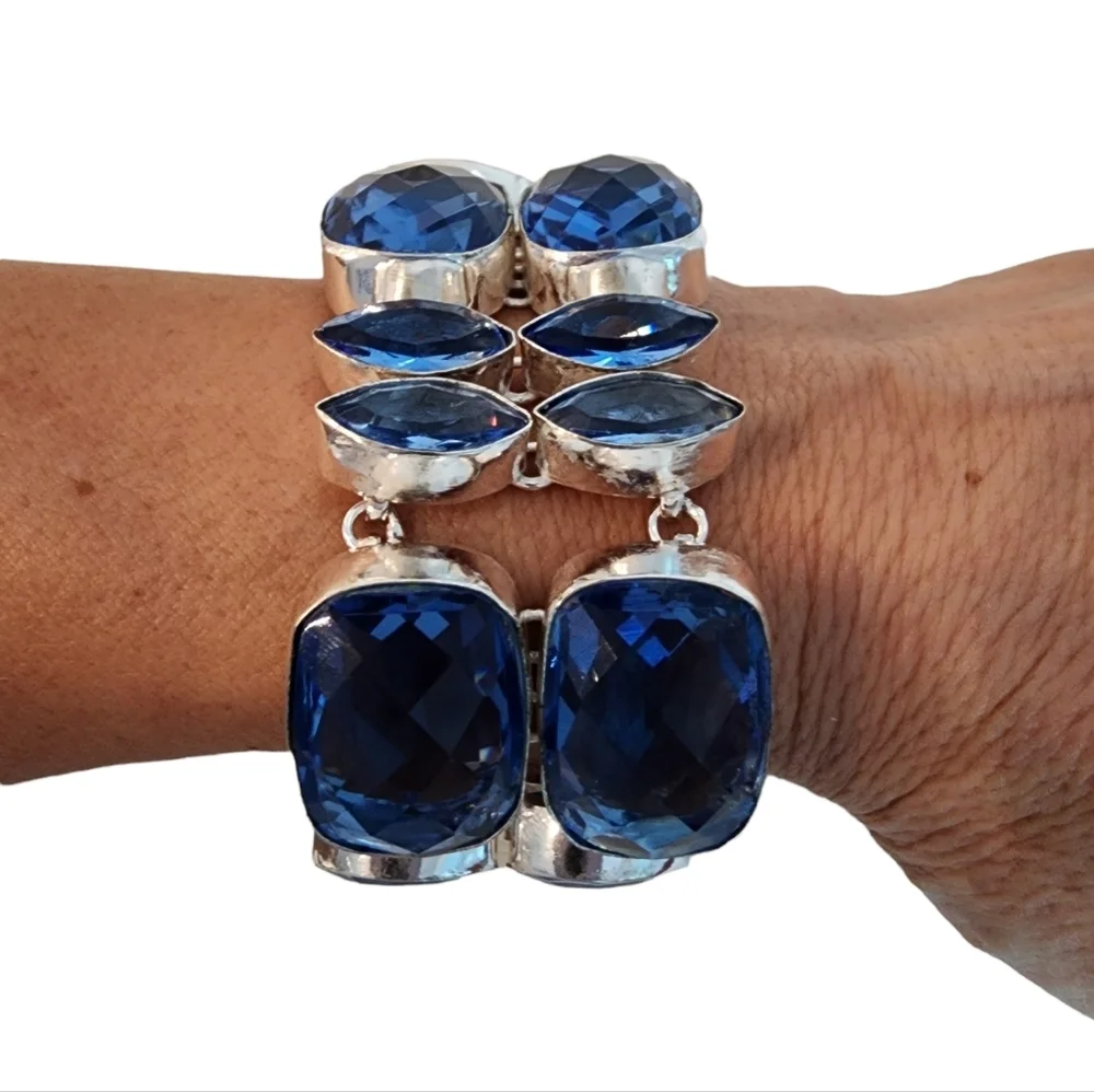 Silver gemstone bracelet - blue faceted glass stones statement bracelet Q11